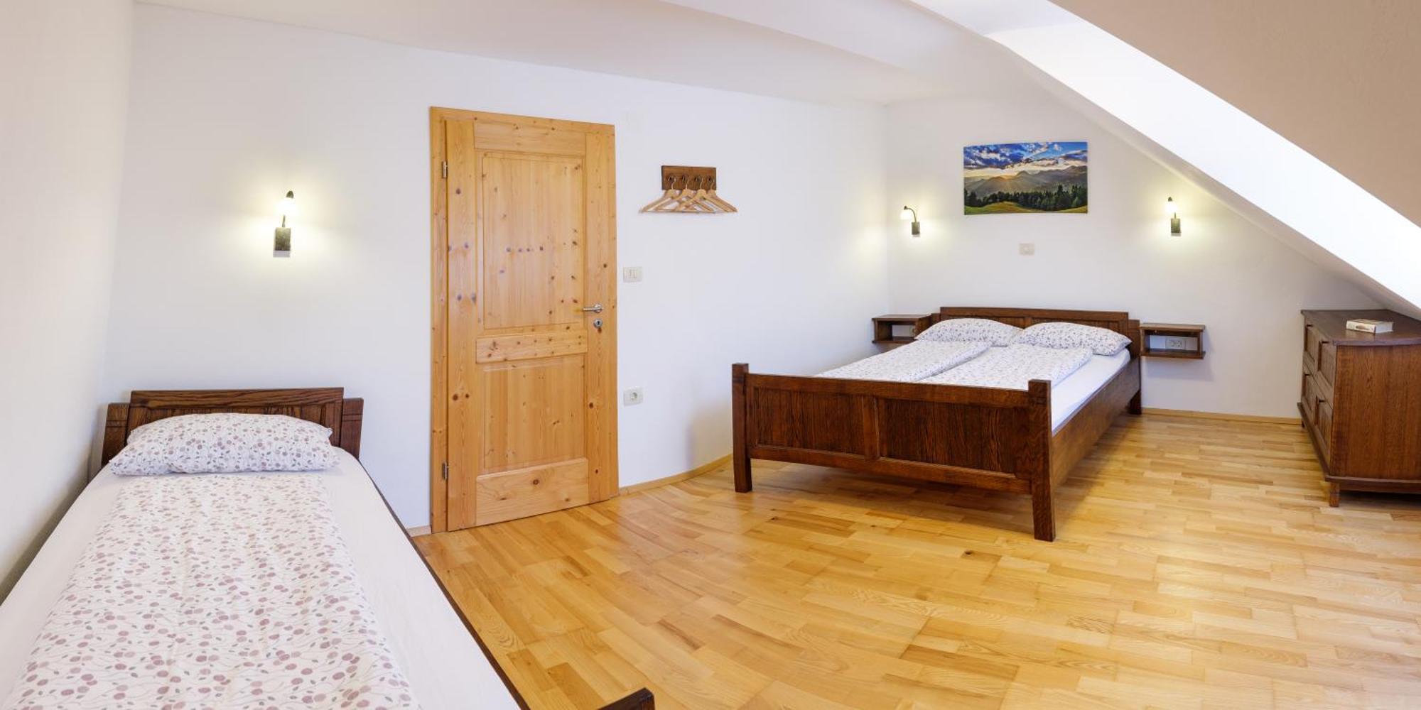 Ferienwohnung Kmetija Na Cendavs Cerkno Exterior foto
